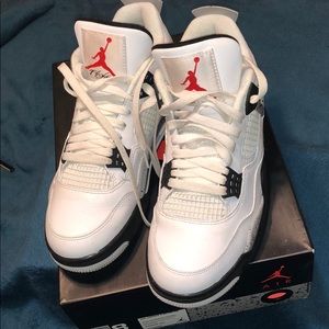 Jordan Retro 4